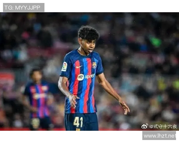 足球明星遭遇种族歧视事件引发全球关注与反思的深刻讨论 足球明星遭遇种族歧视事件引发全球关注与反思的深刻讨论