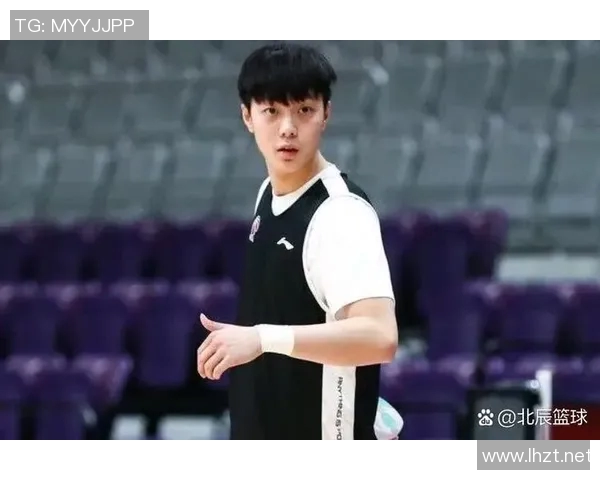 泰国篮球与足球的明星球员介绍与成就分析