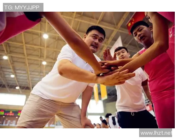 篮球与足球明星的生活方式与风格探秘揭秘他们的日常与职业背后的故事