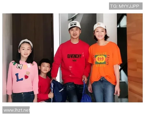 篮球明星女装潮流风向标引领时尚界新风尚与运动魅力的完美结合